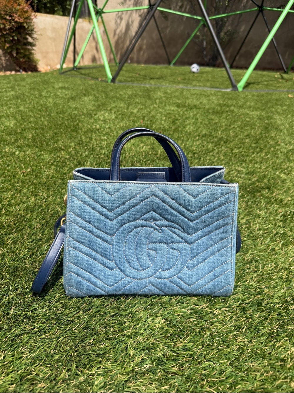 GUCCI GG Marmont Matelassé Denim Pearly GG Top Handle Small Satchel - Picture 2 of 4